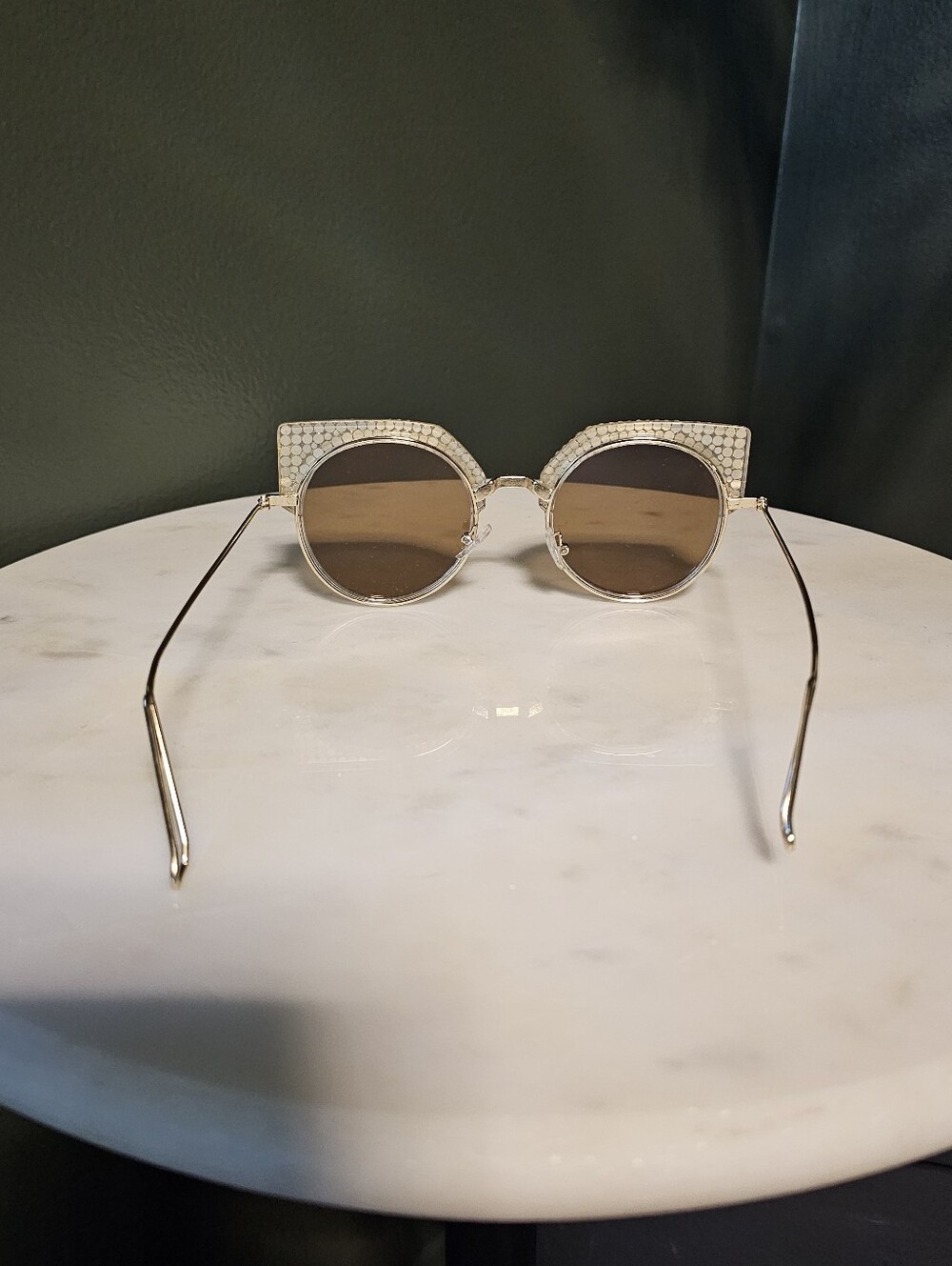 Jimmy Crystal Elegant Rhinestone-Embellished Sunglasses - Picture 3 of 4